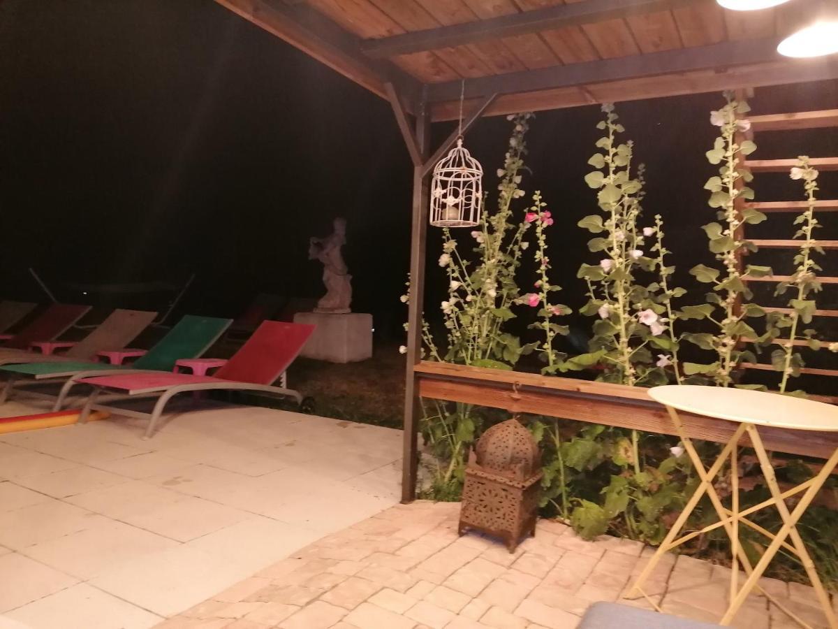 Appartement Lumineux A Voreppe Avec Piscine Екстер'єр фото
